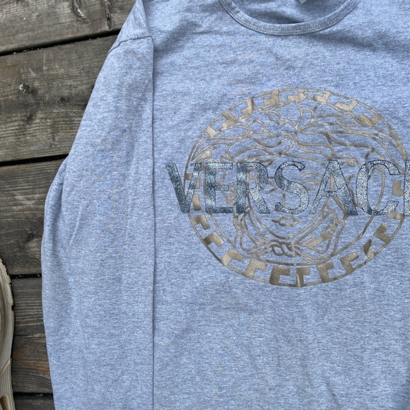 Vintage 90s Versace Sport Sweater Large Gray Big Logo - Picture 15 of 15